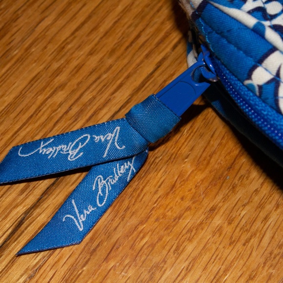 Vera Bradley Toiletry Bag - Picture 3 of 4